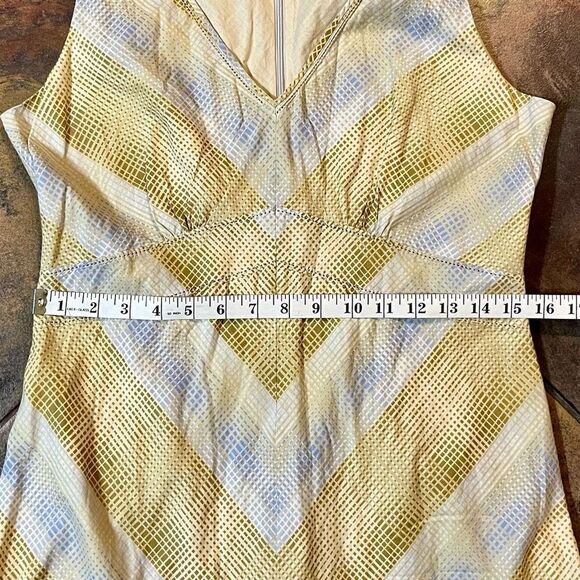 J. Crew Midi V-neck Dress Capped Sleeves 10 - Picture 6 of 9